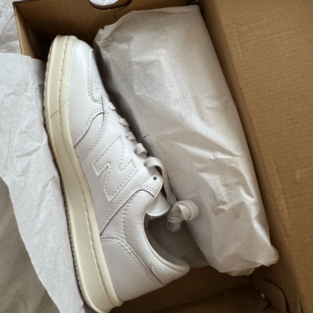 New Balance T500